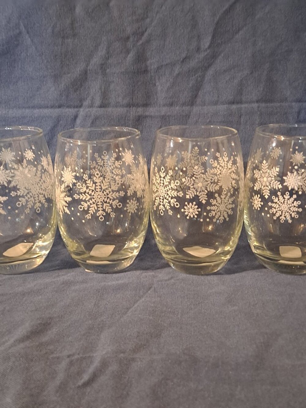 Set 4 Royal Norfolk CHRISTMAS SNOWFLAKE Stemless Wine GLASSES 15 oz Winter Snow